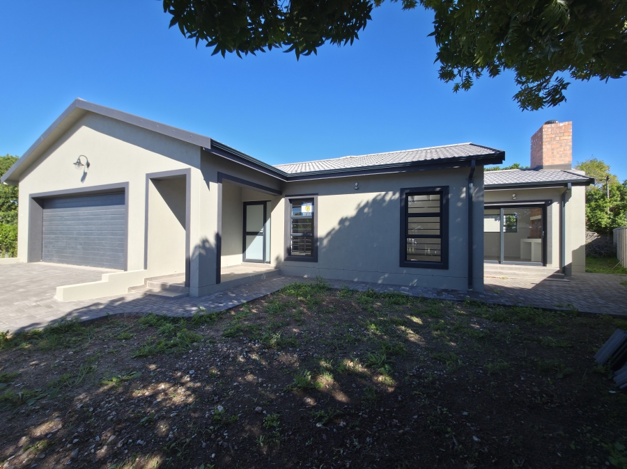 3 Bedroom Property for Sale in Aston Bay Eastern Cape